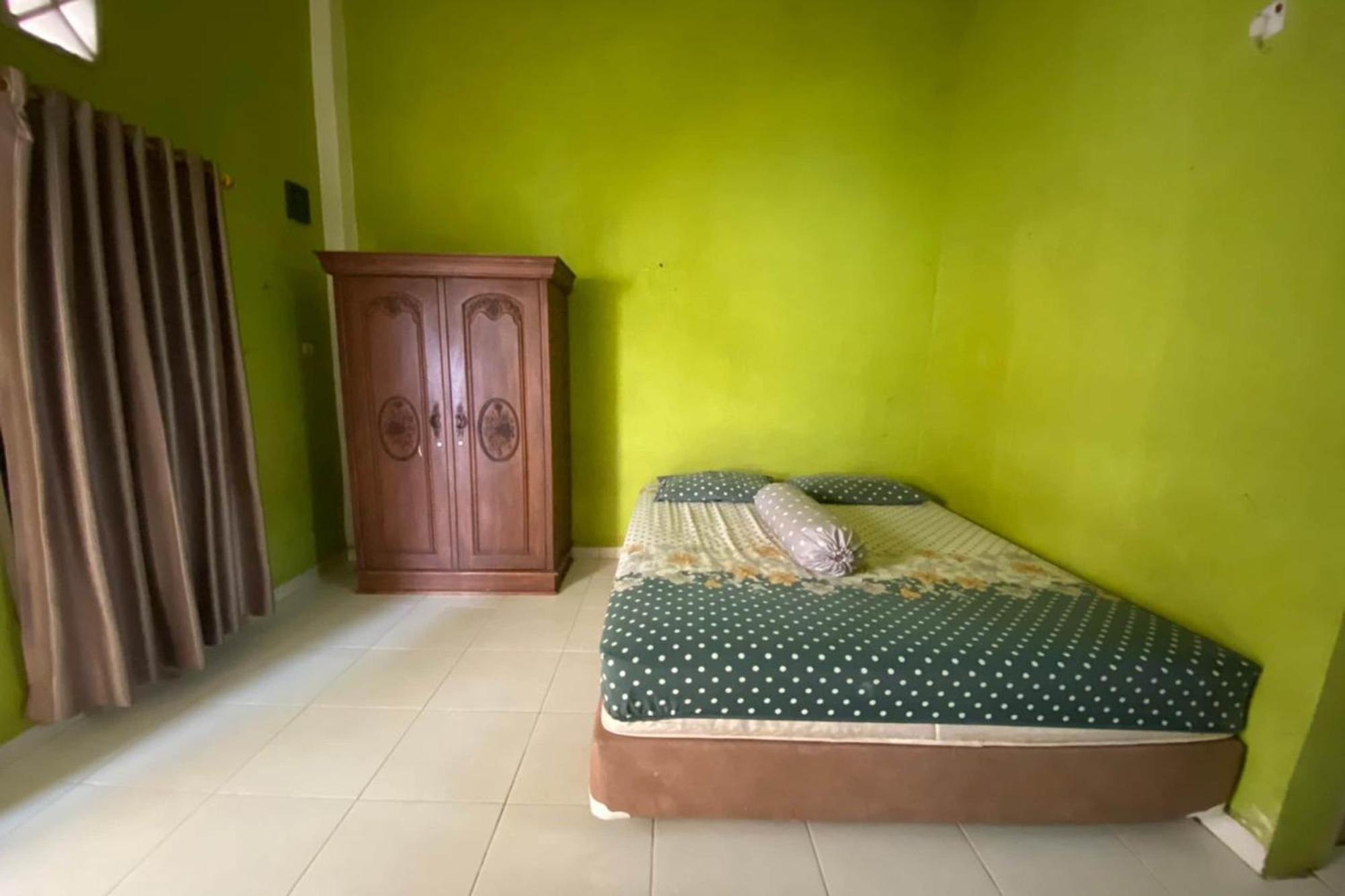 Oyo Life Afny Kost 1 Hotel Palimbão Exterior foto